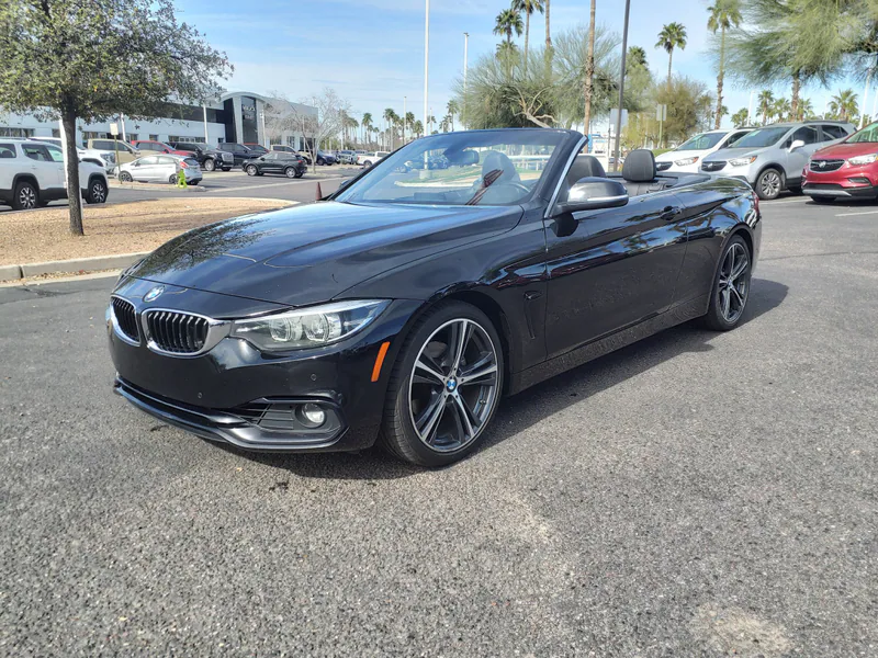 BMW 4 Series Convertible, аўтамабіль напракат у Грузіі