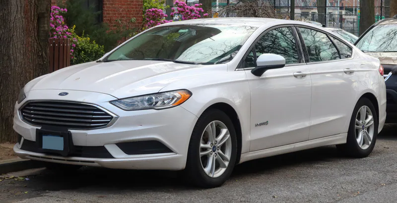 Coche de alquiler Ford Fusion Hybrid en Georgia