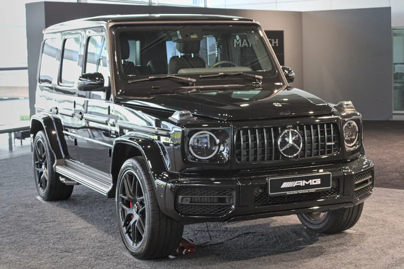Грузияда жалға берілетін Mercedes-Benz G-Class көлігі